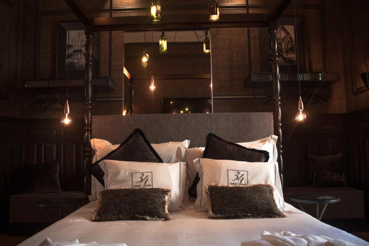 34 Hotel *