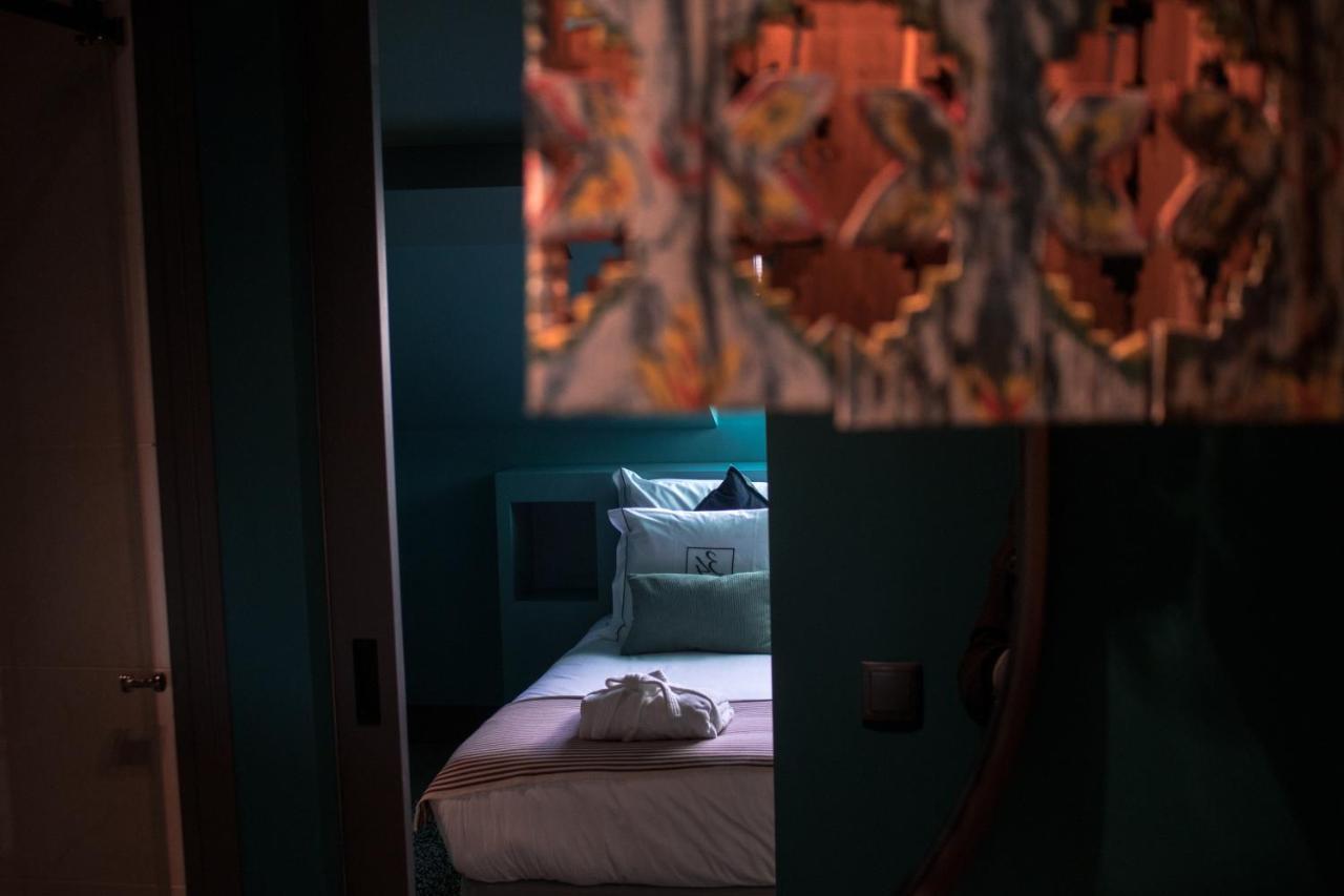 34 Hotel